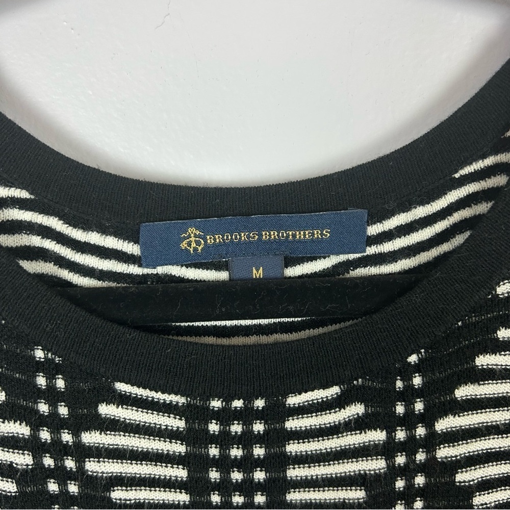 Brooks Brothers Black and White Short Sleeve Tee Size M - Picture 3 of 8